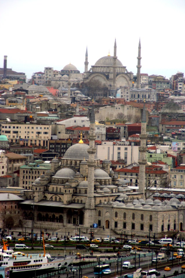 The New Mosque and Süleymaniye Mosque